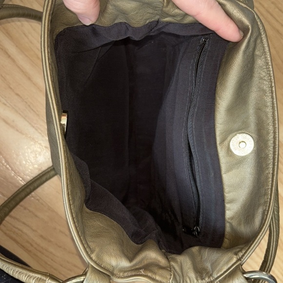 Olive Green and jeweled bag - Picture 5 of 7